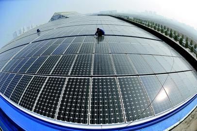 光伏業(yè)迎風口 2015年建設(shè)目標大超預(yù)期