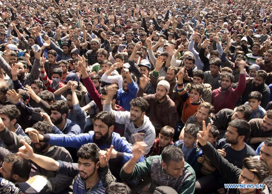 INDIA-KASHMIR-SRINAGAR-FUNERAL