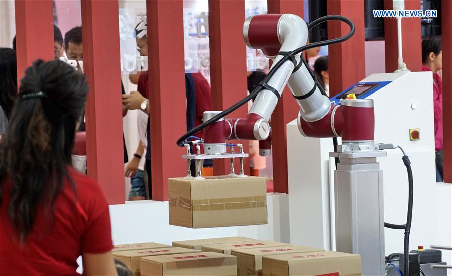 CHINA-BEIJING-WORLD ROBOT EXHIBITION (CN)