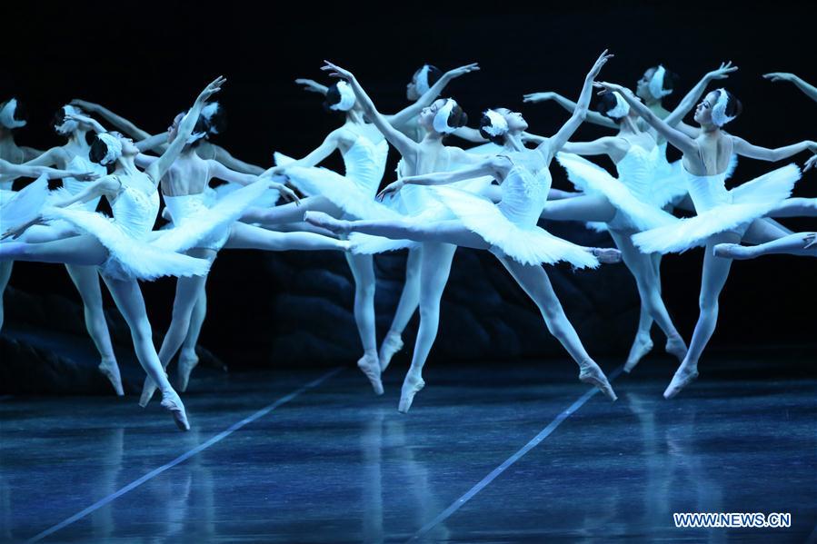 U.S.-NEW YORK-BALLET-SWAN LAKE