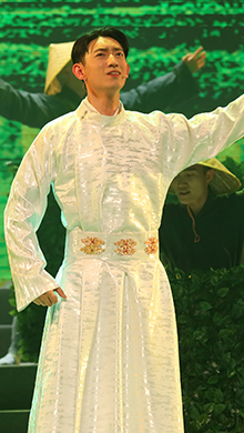 楊慶兵：洗凈塵埃是芳華，百味人生茶道間