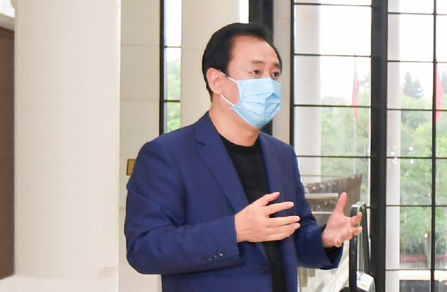 恒大許家?。喝嬲J真做好疫情防控的情況下，可以大膽復工復產