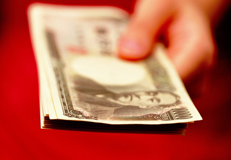 &ldquo;有錢(qián)的人要打新，沒(méi)錢(qián)的人借錢(qián)也要打新&rdquo;