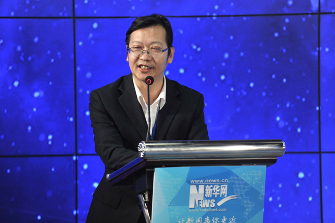 新華網(wǎng)副總裁、財經(jīng)總監(jiān) 楊慶兵