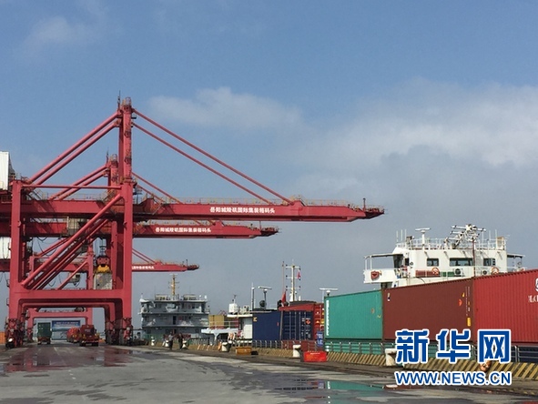 岳陽(yáng)經(jīng)濟(jì)新圖景：通道路、重港口、優(yōu)布局