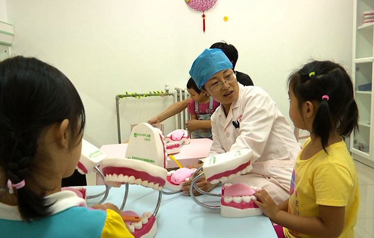 致敬偉大改革｜對話40年，講述身邊的健康故事（第三十一集）&mdash;&mdash;熒屏上醫(yī)療那些事