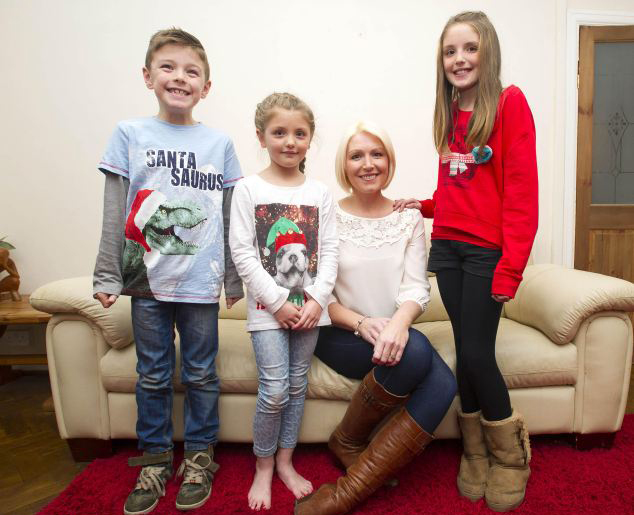 英女子車禍致怪?。赫玖⒓窗l(fā)心臟病【圖】