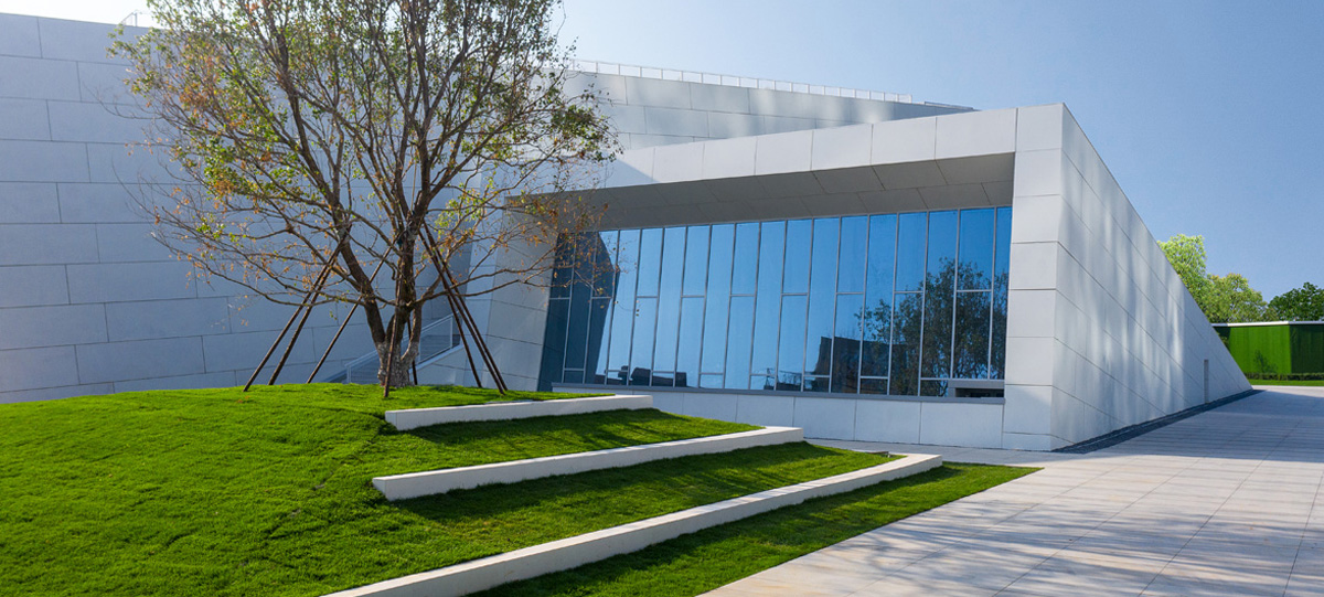 CBD將老的建筑利用，新的建筑營造并存，增加城市活力