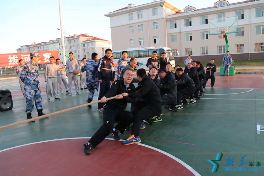 &uarr;資料圖片：張超積極參加團文體活動。