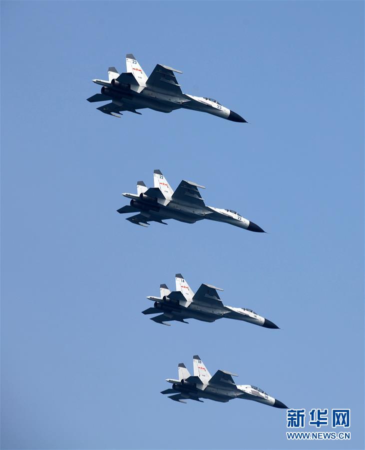 （人民海軍70年&middot;新華全媒頭條&middot;圖文互動）（7）向著深藍(lán)出發(fā)&mdash;&mdash;獻給人民海軍成立70周年