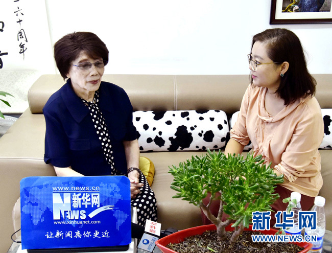 電波永不消逝，隨著時(shí)代發(fā)展傳播可能會(huì)有多種形式，年輕播音員要不忘初心，在如今優(yōu)越條件下更應(yīng)砥礪自己。