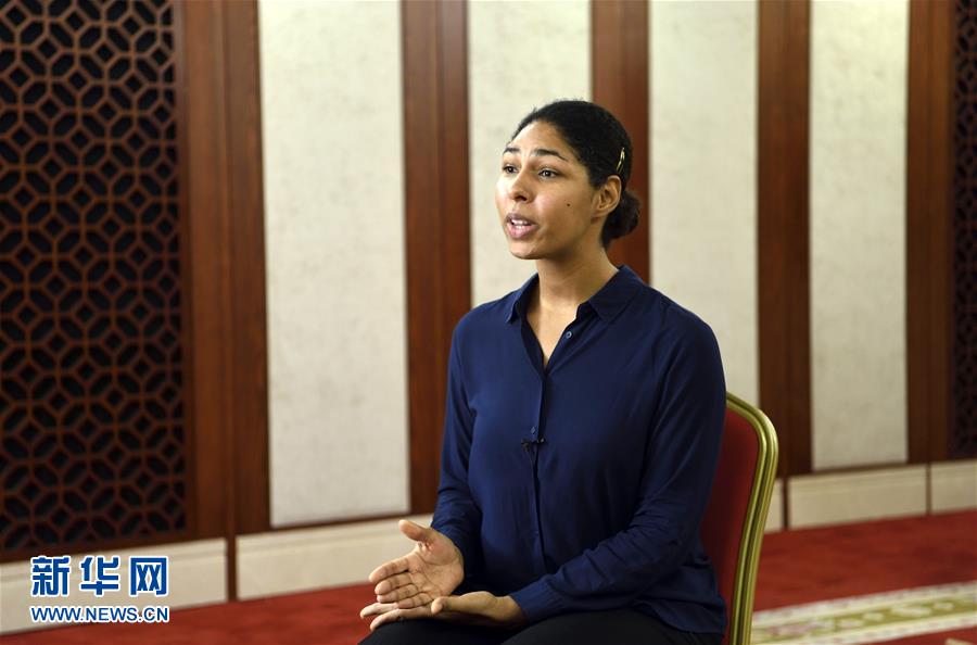 （圖文互動(dòng)）（7）中國(guó)發(fā)展進(jìn)入新時(shí)代&mdash;&mdash;9名外籍語言專家眼中的十九大報(bào)告