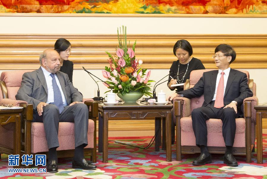 9月5日，中共中央政治局委員、中央政法委書記孟建柱在北京中南海會見國際法院院長亞伯拉罕。 新華社記者 黃敬文 攝 