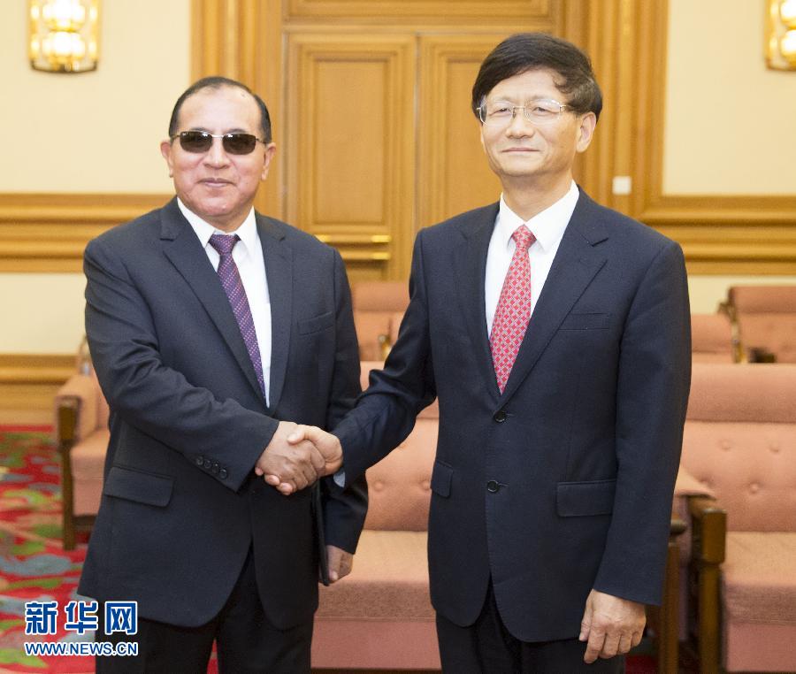 9月5日，中共中央政治局委員、中央政法委書記孟建柱在北京會見秘魯最高法院院長維克托&middot;盧卡斯&middot;蒂科納。 新華社記者 黃敬文 攝 