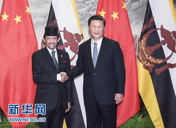 9月13日，國家主席習近平在北京人民大會堂同文萊蘇丹哈桑納爾舉行會談。 新華社記者 李濤 攝