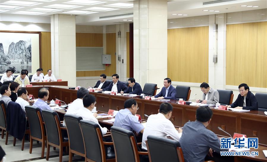 9月21日，中宣部在北京召開(kāi)中央媒體駐外機(jī)構(gòu)外宣工作座談會(huì)。中共中央政治局委員、中央書(shū)記處書(shū)記、中宣部部長(zhǎng)劉奇葆出席座談會(huì)并講話(huà)。新華社記者 謝環(huán)馳 攝 