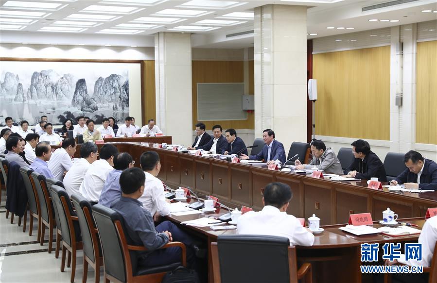 9月21日，中宣部在北京召開(kāi)中央媒體駐外機(jī)構(gòu)外宣工作座談會(huì)。中共中央政治局委員、中央書(shū)記處書(shū)記、中宣部部長(zhǎng)劉奇葆出席座談會(huì)并講話(huà)。新華社記者 謝環(huán)馳 攝 