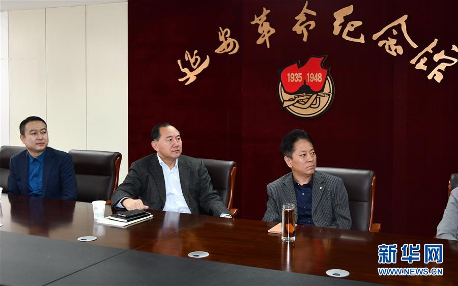 （十九大時(shí)光&middot;圖文互動）（1）歷史性成就彪炳史冊 新時(shí)代藍(lán)圖催人奮進(jìn)&mdash;&mdash;來自基層蹲點(diǎn)現(xiàn)場的報(bào)道