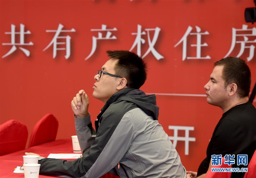 (圖文互動)(3)藍天白云講述北京新時代新故事——北京站上新時代發(fā)展新起點