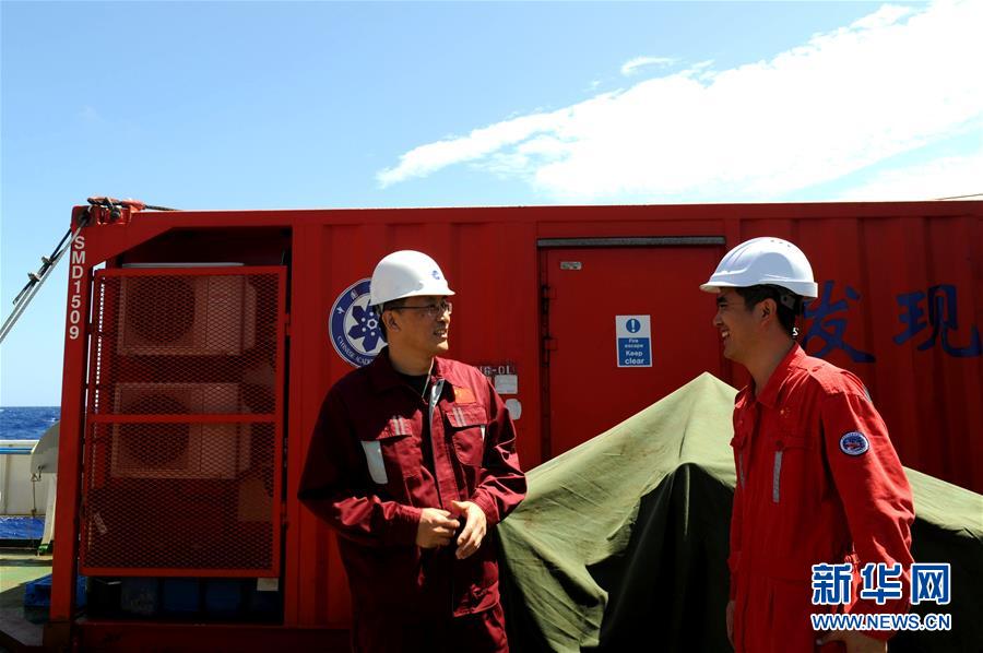 （圖文互動(dòng)）（1）專訪：海山如此多嬌，然而我們研究太少！&mdash;&mdash;訪&ldquo;科學(xué)&rdquo;號(hào)麥哲倫海山科考航次首席科學(xué)家徐奎棟