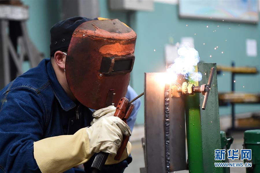 （社會(huì)）（6）&ldquo;火車醫(yī)生&rdquo;技能比拼