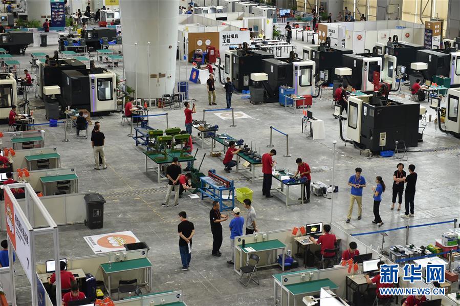 （新華全媒頭條&middot;圖文互動）（1）上下合力，聚力破障，開辟&ldquo;大國工匠&rdquo;建設(shè)新格局