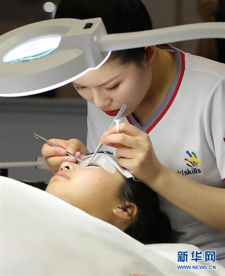 （新華全媒頭條&middot;圖文互動）（6）上下合力，聚力破障，開辟&ldquo;大國工匠&rdquo;建設(shè)新格局