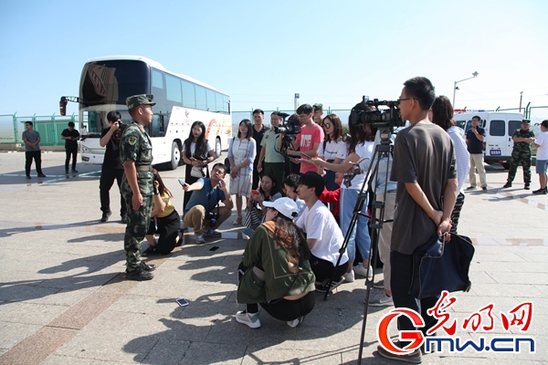 【新時代&middot;幸福美麗新邊疆】讓幸福美麗常駐新時代&mdash;&mdash;網(wǎng)媒沉浸體驗(yàn)新疆之&ldquo;新&rdquo;