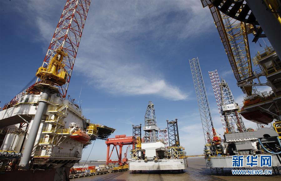 (新華全媒頭條·壯闊東方潮 奮進(jìn)新時代——慶祝改革開放40年·圖文互動)(8)從改革開放窗口到攻堅(jiān)破冰試驗(yàn)田——從浦東開發(fā)開放看中國改革開放40年