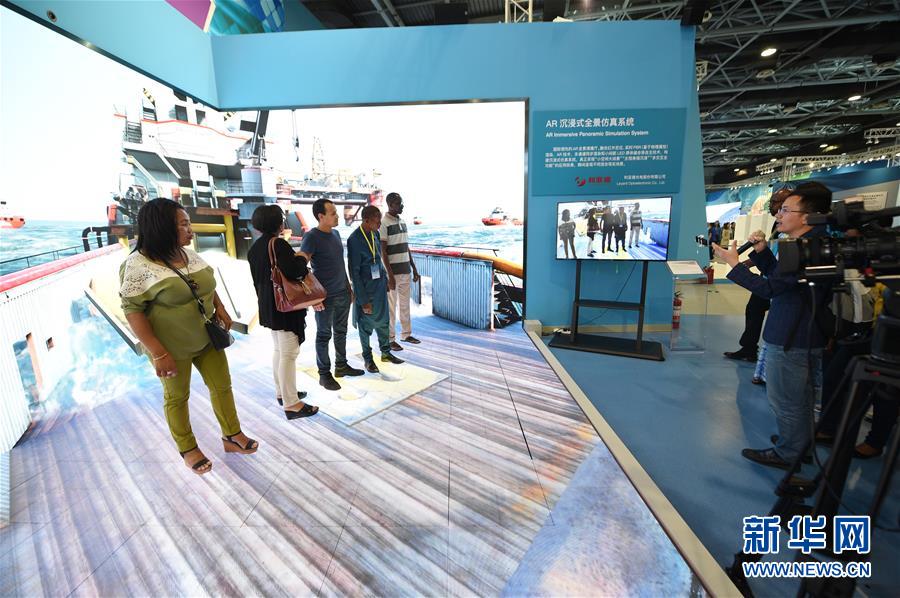 （新華全媒頭條&middot;圖文互動）（8）奔跑吧，中關(guān)村！&mdash;&mdash;寫在習(xí)近平總書記率領(lǐng)中央政治局到中關(guān)村集體學(xué)習(xí)5周年之際