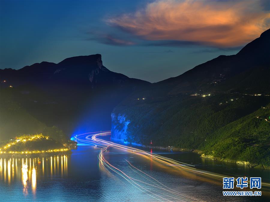 （百城百縣百企調(diào)研行&middot;圖文互動）（6）建設(shè)長江綠色走廊再譜新章&mdash;&mdash;長江三峽集團發(fā)展紀(jì)實