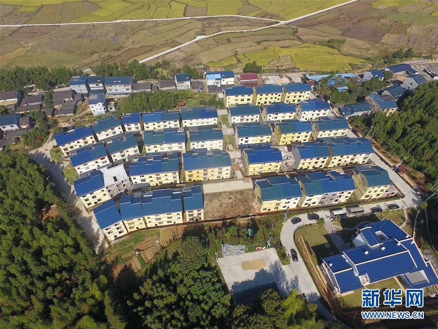 (在習(xí)近平新時(shí)代中國(guó)特色社會(huì)主義思想指引下·慶祝改革開(kāi)放40周年·綠色發(fā)展)(新華全媒頭條·圖文互動(dòng))(3)綠色發(fā)展:書(shū)寫(xiě)在中國(guó)大地上的美麗畫(huà)卷