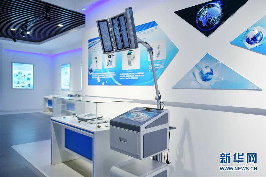 (在習(xí)近平新時(shí)代中國特色社會(huì)主義思想指引下·慶祝改革開放40周年·綠色發(fā)展·圖文互動(dòng))(5)烈火淬煉中的轉(zhuǎn)型之變——綠色發(fā)展之“火”的故事