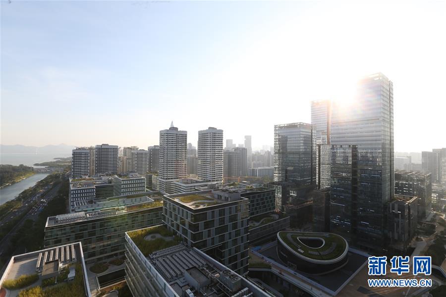 (在習近平新時代中國特色社會主義思想指引下·慶祝改革開放40周年·開放發(fā)展)(新華全媒頭條·圖文互動)(4)開放中國:大門越開越大 道路越走越寬