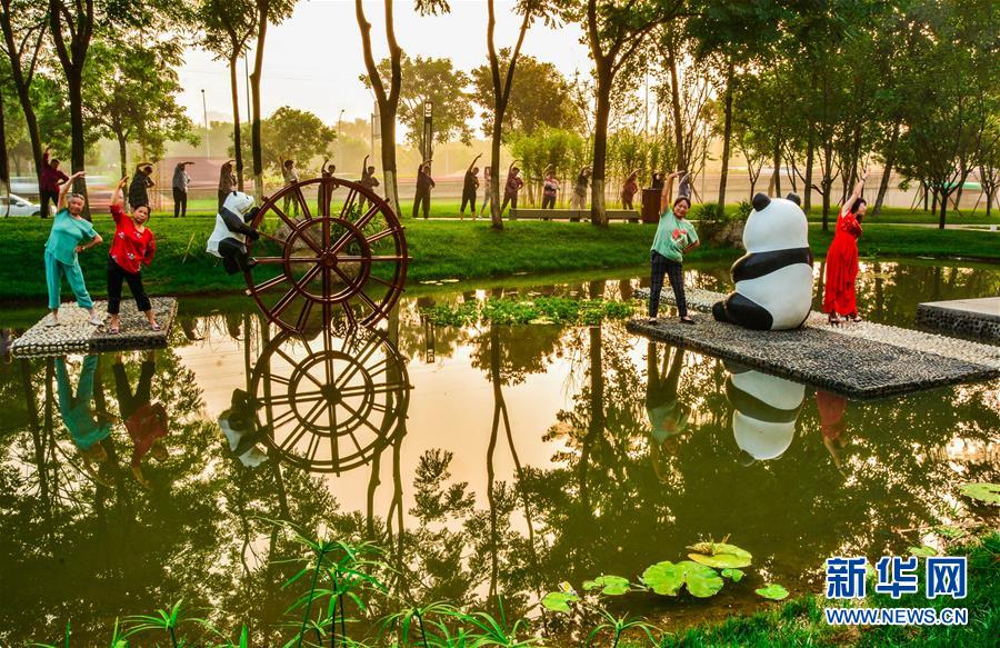 （百城百縣百企調(diào)研行&middot;圖文互動(dòng)）（3）成都：內(nèi)陸腹地構(gòu)筑起全方位開(kāi)放高地