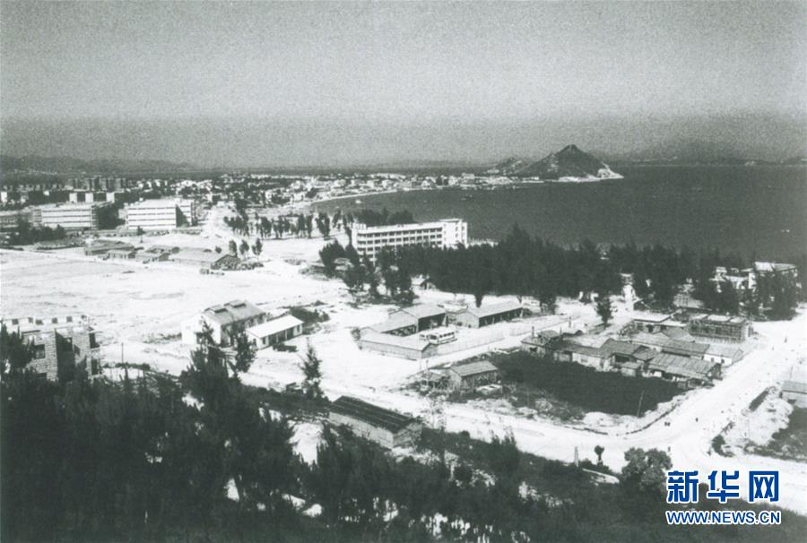 （百城百縣百企調(diào)研行&middot;圖文互動(dòng)）（2）以蛇口精神書寫新的春天故事&mdash;&mdash;招商局改革開放40年歷程回眸