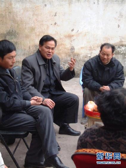 （改革先鋒風(fēng)采&middot;圖文互動(dòng)）（2）&ldquo;三峽之子&rdquo;冉紹之：做事老老實(shí)實(shí)，做人堂堂正正