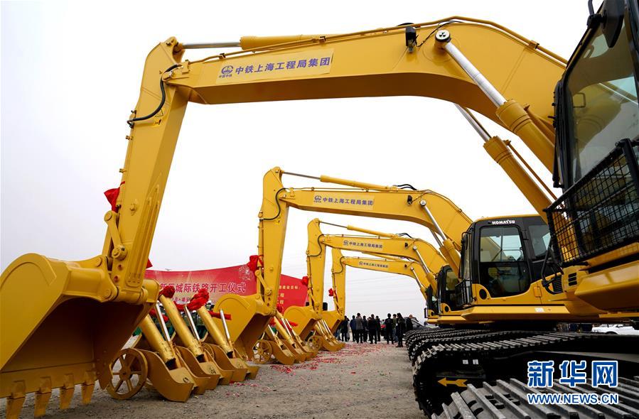 （新華全媒頭條&middot;奮進新時代&middot;迎接兩會特別報道&middot;圖文互動）（1）新征程，向著偉大夢想前進&mdash;&mdash;從黨的十九大到2018年全國兩會