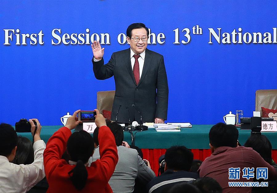 （兩會(huì)&middot;XHDW）（4）科技部部長萬鋼等就&ldquo;加快建設(shè)創(chuàng)新型國家&rdquo;答記者問