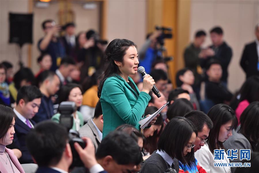 （兩會(huì)&middot;XHDW）（3）李干杰就&ldquo;打好污染防治攻堅(jiān)戰(zhàn)&rdquo;答記者問(wèn)