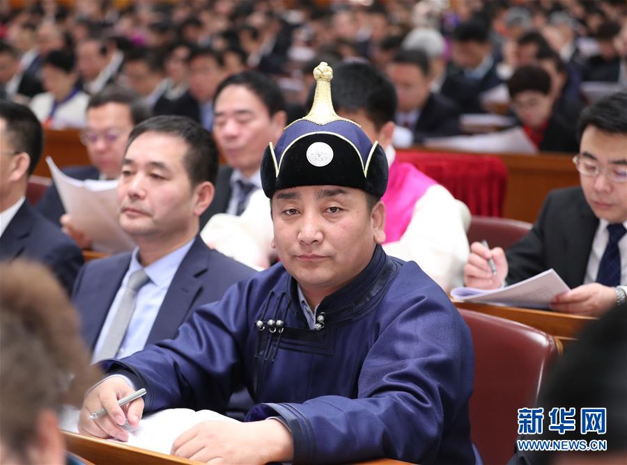 (兩會·基層代表履職故事)(1)全國人大代表吳云波:共享新時代發(fā)展成果