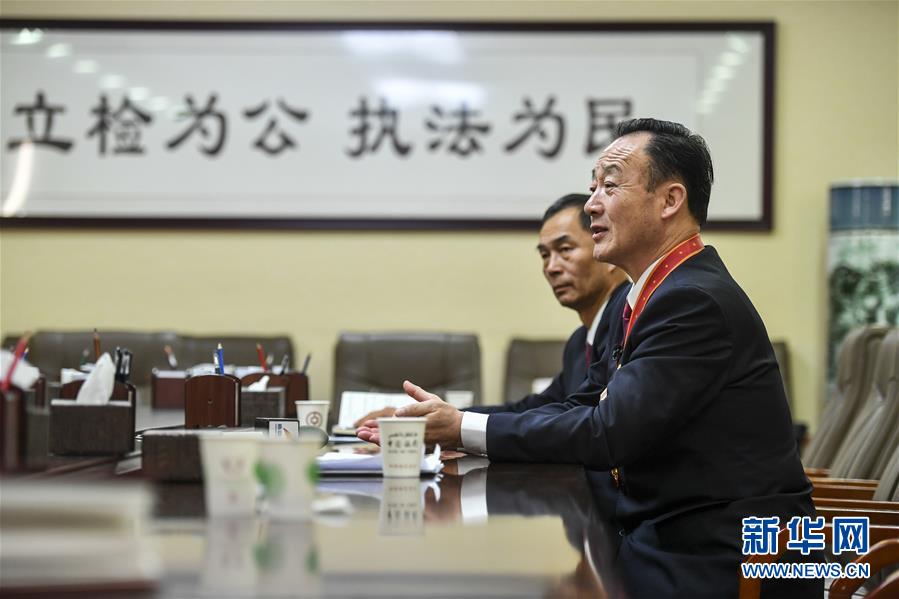 （改革先鋒風采&middot;圖文互動）（3）張飚：維護社會公平正義的模范檢察官