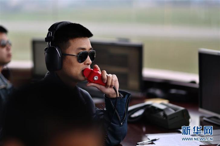 （改革先鋒風(fēng)采&middot;圖文互動）（1）蔣佳冀：乘著改革強軍的東風(fēng)奮飛