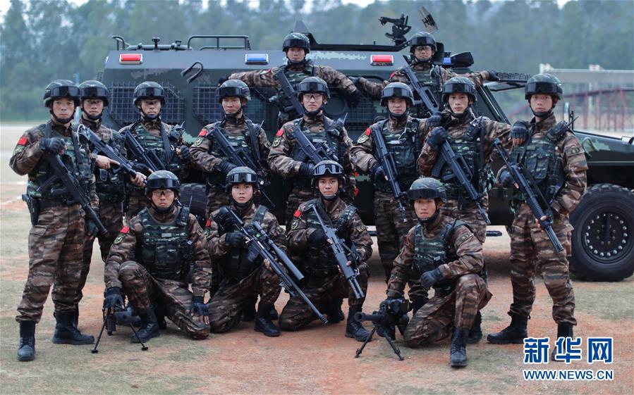 （新春走基層&middot;圖文互動）（8）實戰(zhàn)化的&ldquo;味道&rdquo;&mdash;&mdash;走進武警雪豹突擊隊