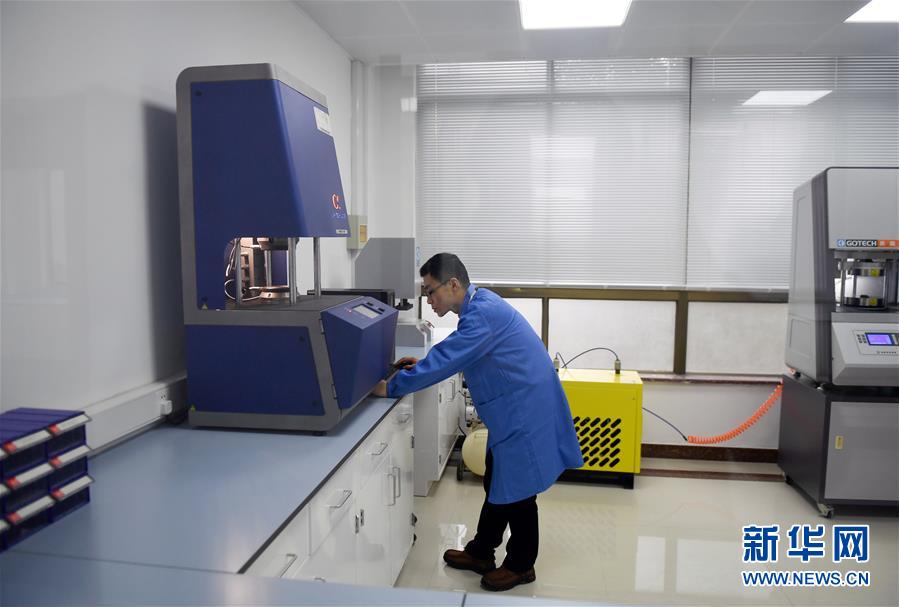 (新華全媒頭條·圖文互動)(4)沖寒先已笑東風(fēng)——新春浙江民營企業(yè)走訪實(shí)錄