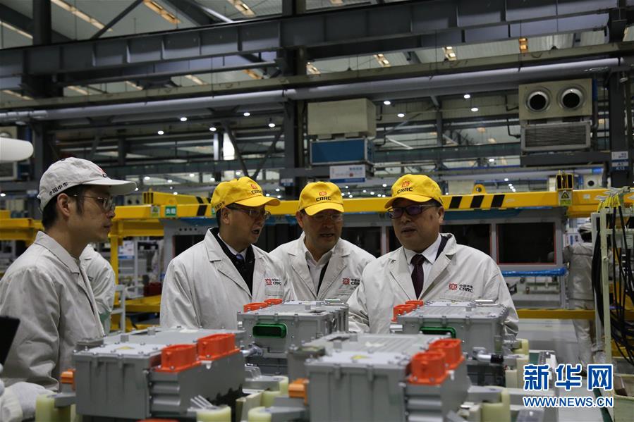 （代表委員履職&middot;圖文互動）（2）用創(chuàng)新擦亮中國制造&ldquo;名片&rdquo;&mdash;&mdash;全國人大代表周清和的履職故事