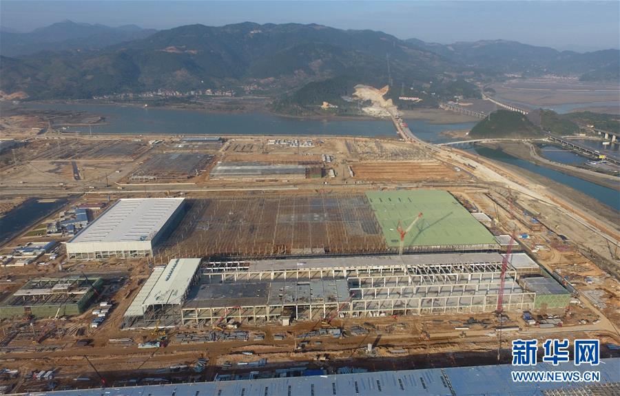 （新華全媒頭條&middot;迎接兩會(huì)特別報(bào)道&middot;圖文互動(dòng)）（9）奮進(jìn)，向著第一個(gè)百年奮斗目標(biāo)&mdash;&mdash;寫在2019年全國(guó)兩會(huì)召開之際