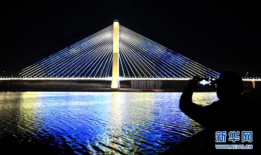 (在習(xí)近平新時(shí)代中國特色社會主義思想指引下——新時(shí)代新作為新篇章·圖文互動)(4)梗阻的“血脈”通了 彼此的心拉近了——京津冀“斷頭路”打通記