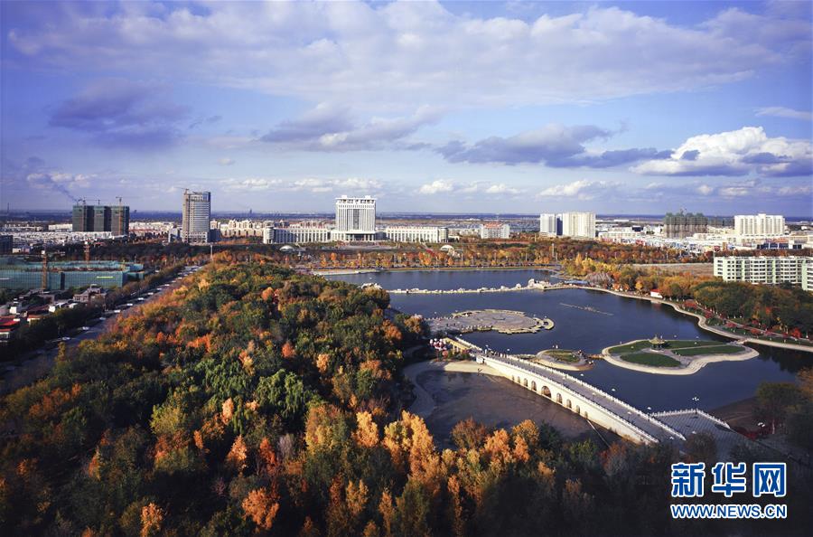 (壯麗70年·奮斗新時(shí)代·圖文互動(dòng))(1)記者蹲點(diǎn)手記:感受“戈壁明珠”嶄新容顏