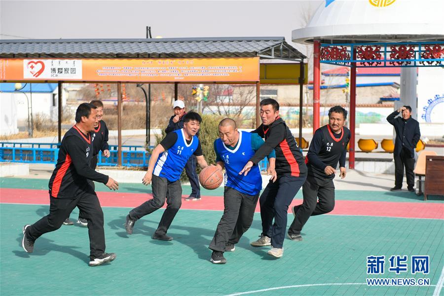 （壯麗70年&middot;奮斗新時代&middot;圖文互動）（5）情同一家，守望相助，共奔小康&mdash;&mdash;內蒙古興安盟巴彥敖包嘎查民族團結見聞